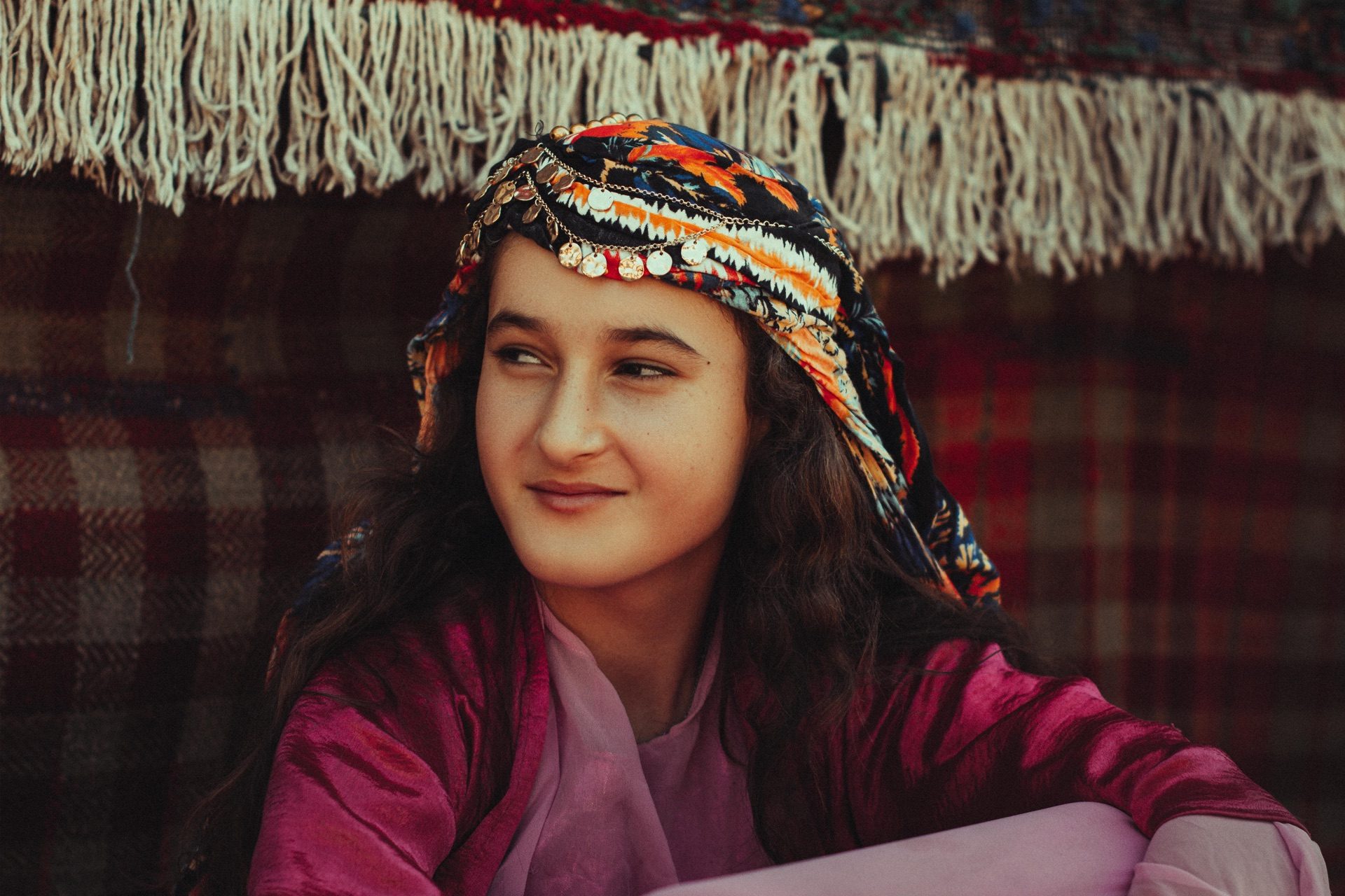A Kaka'i woman in traditional Kurdish dress